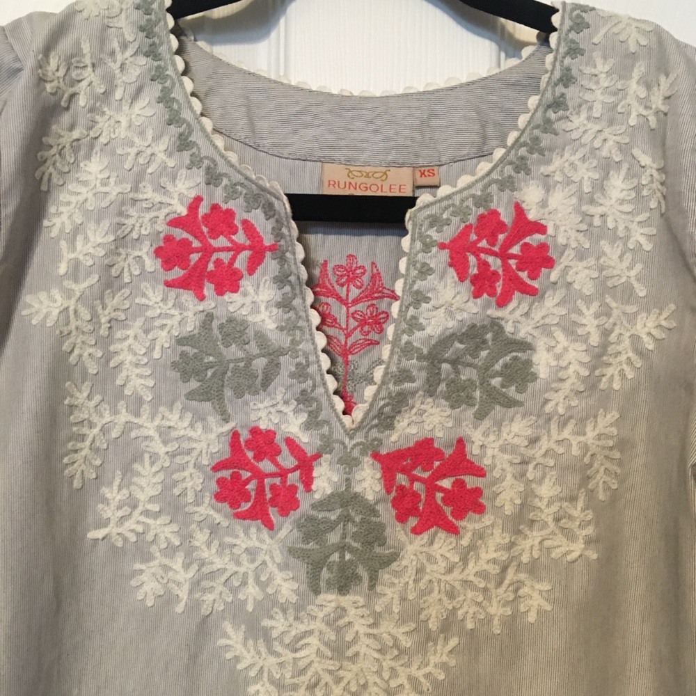 Rungolee Embroidered smock blouse XS grey